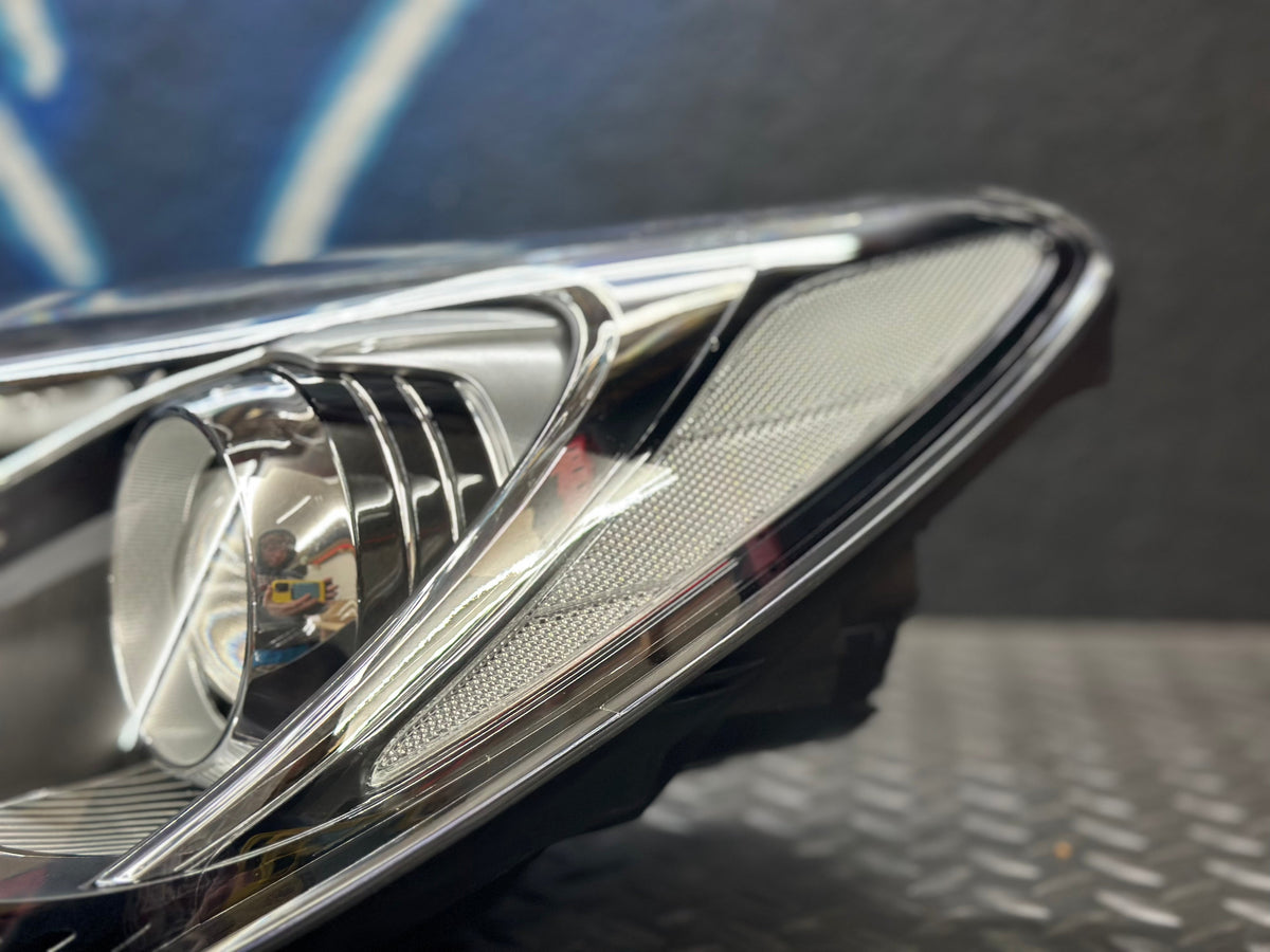 NTXGlow KDM Reflector Headlights, Halogen (2013–2016 Genesis Coupe)